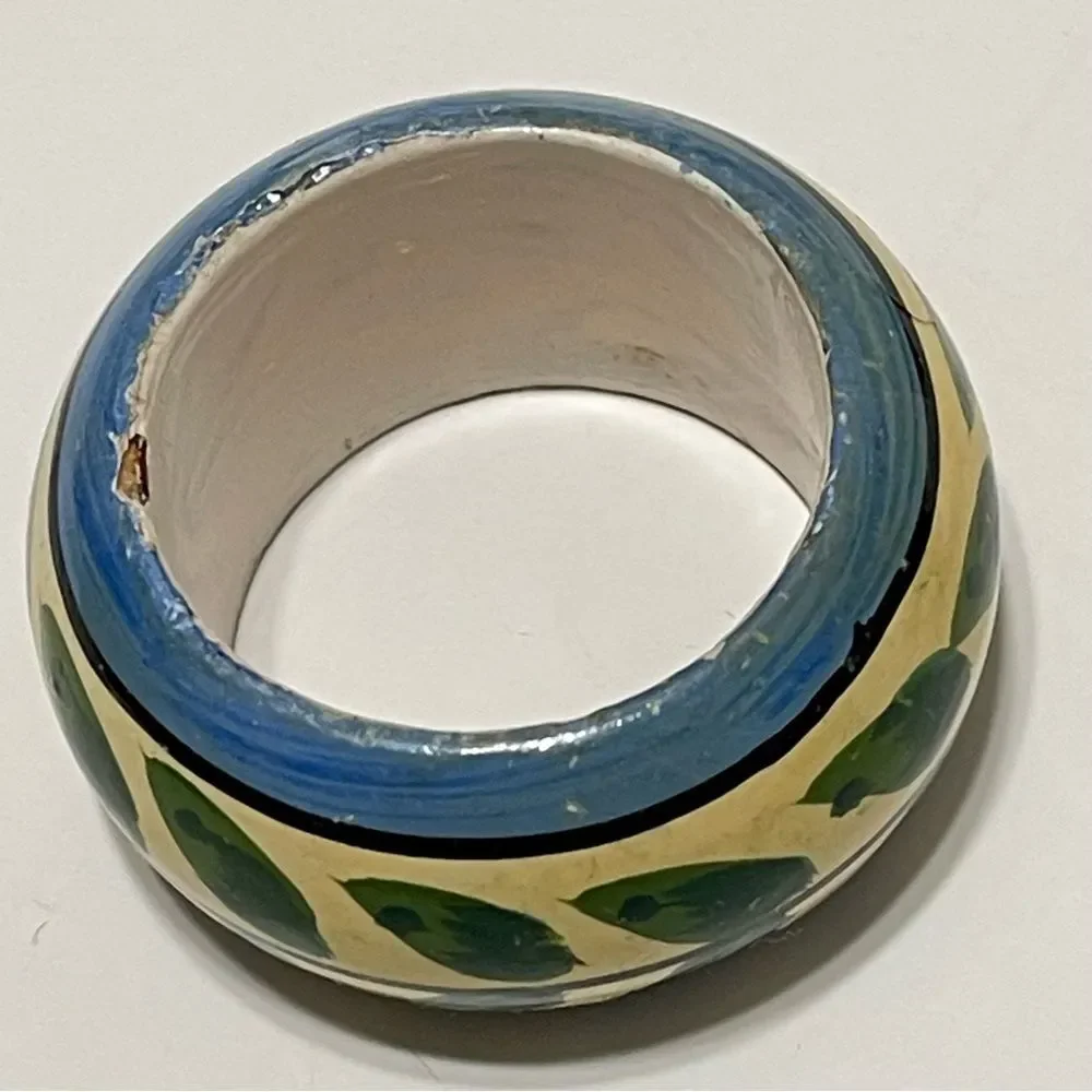 Hand Painted Green Leaf Vine Napkin Rings Multicolor Shabby Chic Cottage 4 Set